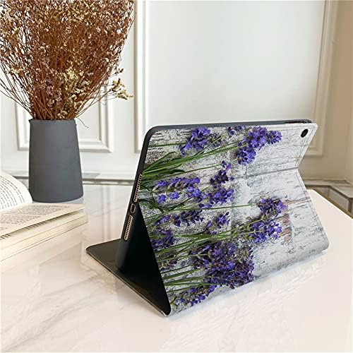 Lavender in Wooden