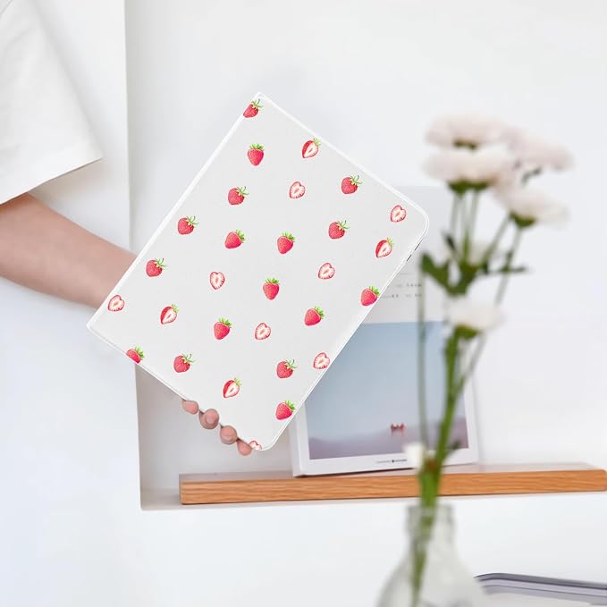 Strawberry A/White