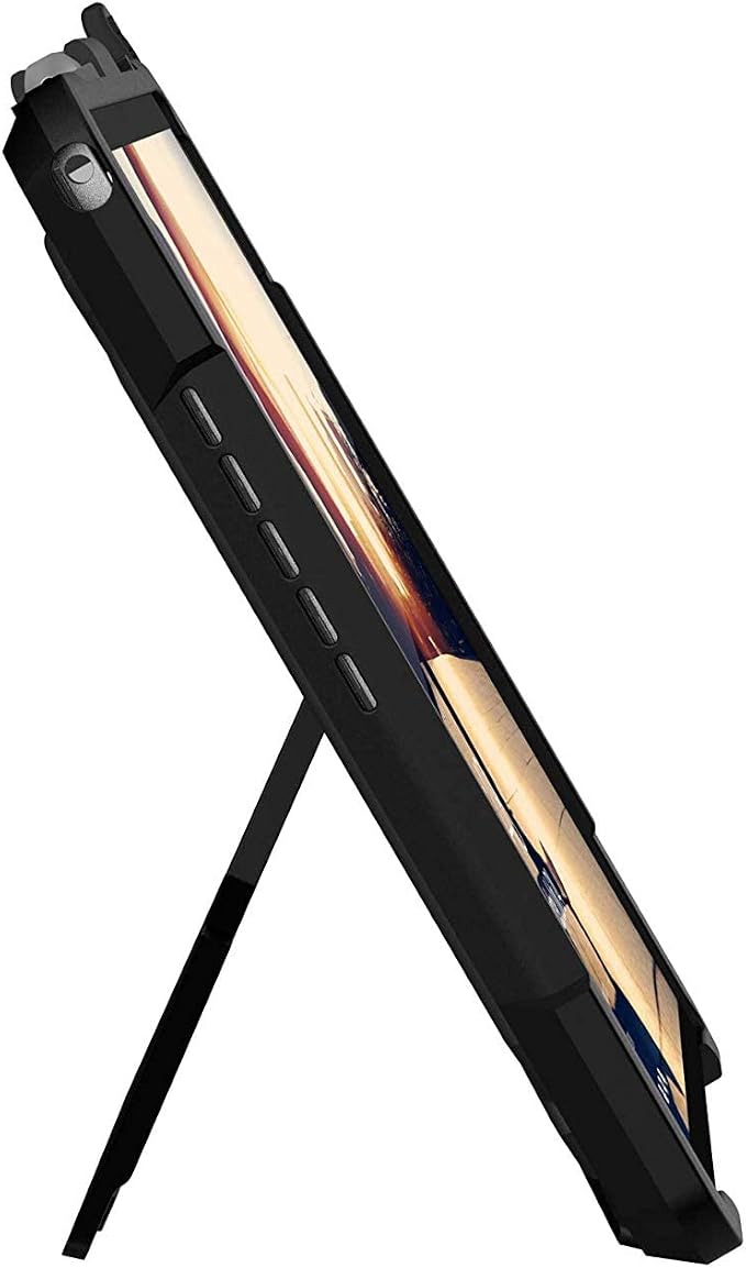 Metropolis - Black w/ Black Kickstand