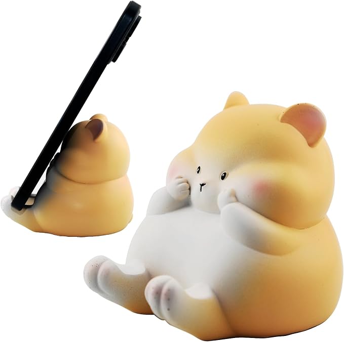 Sitting Hamster
