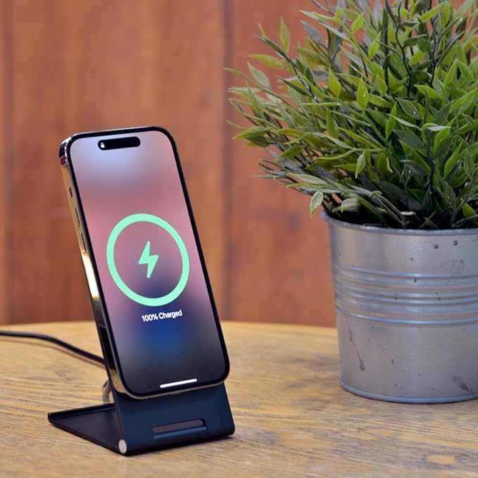 Energizer WCP102 Ultra Thin Wireless Charging Stand MagSafe 15W Max 3mm 180 Degree Adjustment Aluminium Alloy