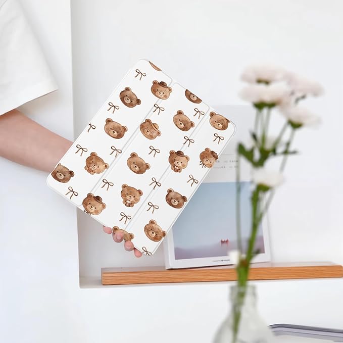 Cute Brown Bow Bear for iPad Air 13 Inch Case M3 2025/M2 2024 with Pencil Holder Auto Sleep/Wake White Leather Soft TPU Back Cover