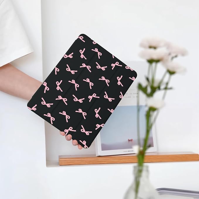 Cute Kawaii Pink Bow for iPad Pro 13 Inch Case (M5/M4) 2025/2024 with Pencil Holder Auto Sleep/Wake Black Leather Soft TPU Back Cover