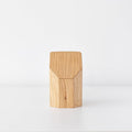 Wooden Magnetic Wireless Charger for Apple iPhone Android. Fast Qi2 25W Induction Station Stand Magnets Type C Cable. All Wooden Oak Design.