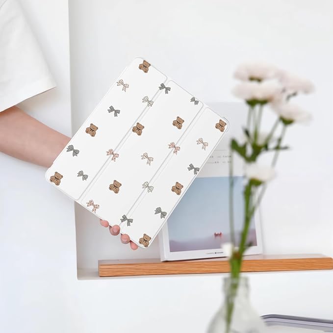Cute Kawaii Bow Bear for iPad Air 13 Inch Case M3 2025/M2 2024 with Pencil Holder Auto Sleep/Wake White Leather Soft TPU Back Cover