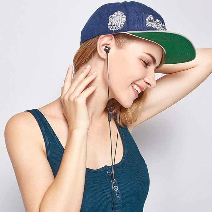1MORE­ E1009 Piston Fit in-Ear Headphones with Microphone