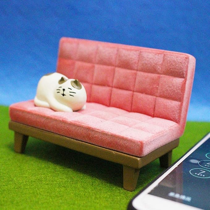 White Kitty