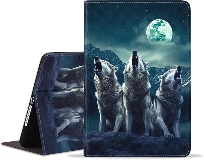 Wolf Howling Under the Moon-1