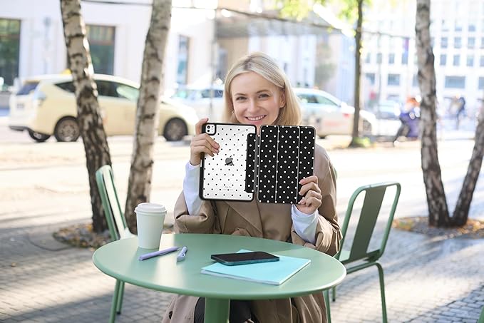 MecBevia Case for iPad Pro 11 inch M5 2025 / M4 2024 (6th/5th Gen) A3357 A3358 A3359 A2836 A2837 A3006 – Built-in Pencil Holder &amp Auto Wake/Sleep Polka Dot