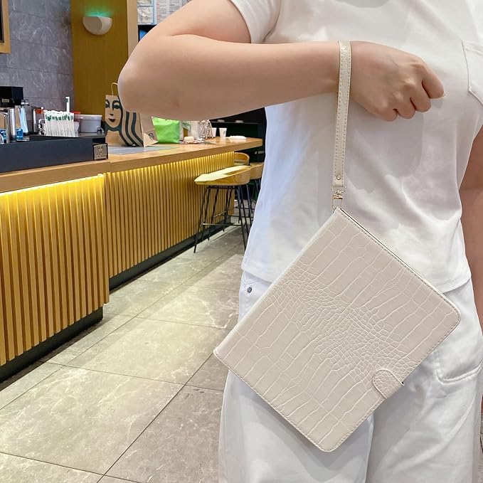 Creamy White Crocodile
