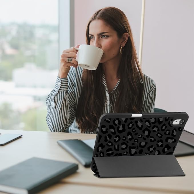 M10-Black