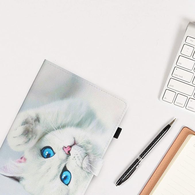 04_White Cat