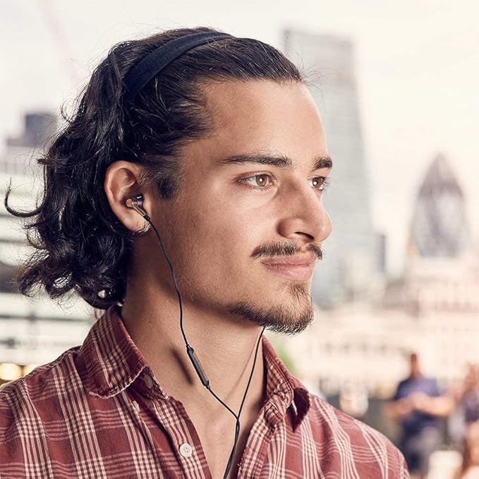 1MORE Triple Driver in-Ear Earphones Hi-Res Headphones with High Resolution Bass Driven Sound MEMS Mic in-Line Remote High Fidelity for Smartphones/PC/Tablet - Gold