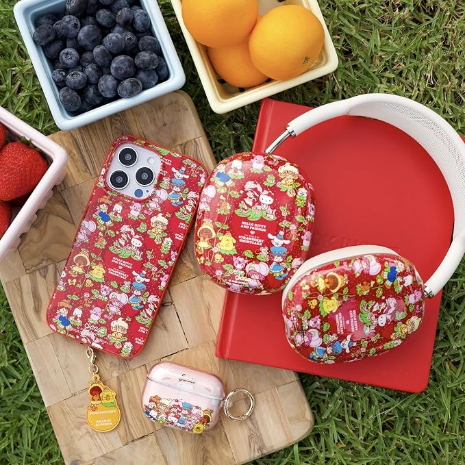 Hello Kitty & Friends x Strawberry Shortcake
