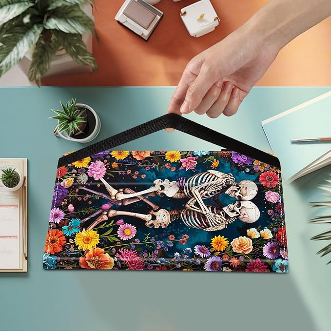Case for iPad 9th Generation/iPad 8/iPad 7 iPad 10.2 2021 2020 2019/iPad Air 10.5/iPad Pro 10.5Card Slot PU Leather TPU Case Pen Holder Auto Wake SleepFlower Skull