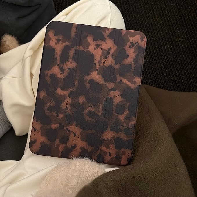 JANDM Leopard Case for iPad 11th Generation 11 Inch 2025 iPad 10th Case 10.9 Inch 2022 Trifold Stand with Auto Wake/Sleep Soft Tortoise Shell Amber Leopard Pattern Case