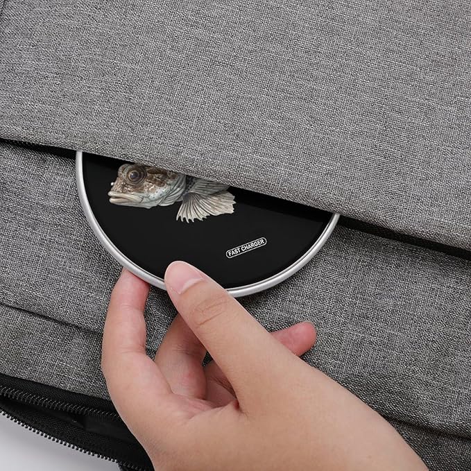 Oyster Toadfish Fast Portable Charger 10W Funny Graphic Phone Charging Pad with USB Cable