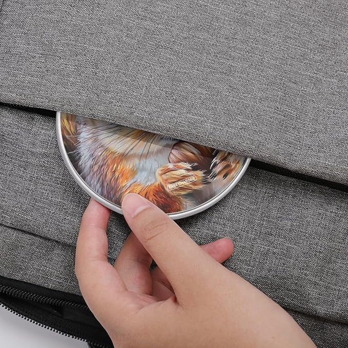 Squirrel Vintage Oil Painting Phone Charger Magnetic Charging Pad Anti-Slip with USB Cable