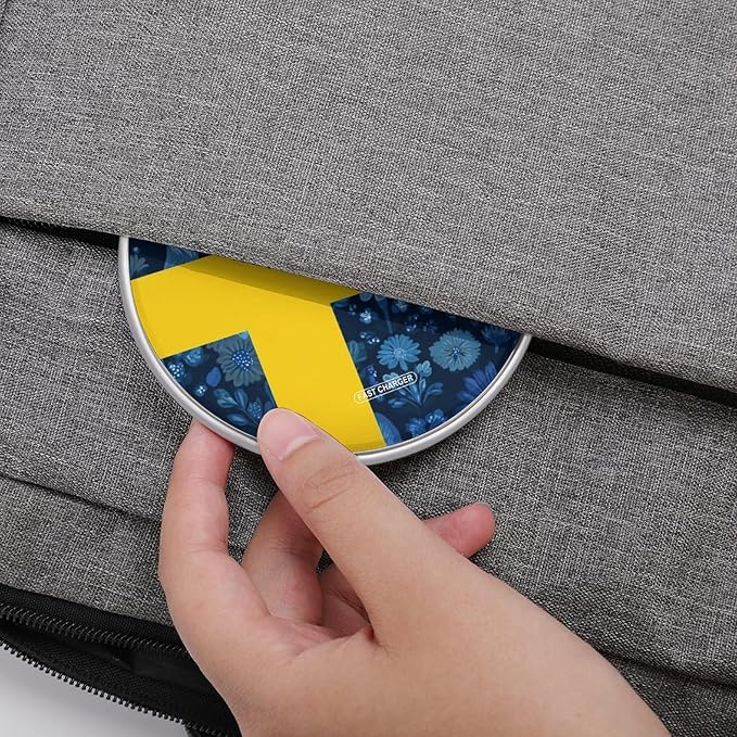 Sweden Swedish Flag Dala Horse Fast Portable Charger 10W Funny Graphic Phone Charging Pad with USB Cable